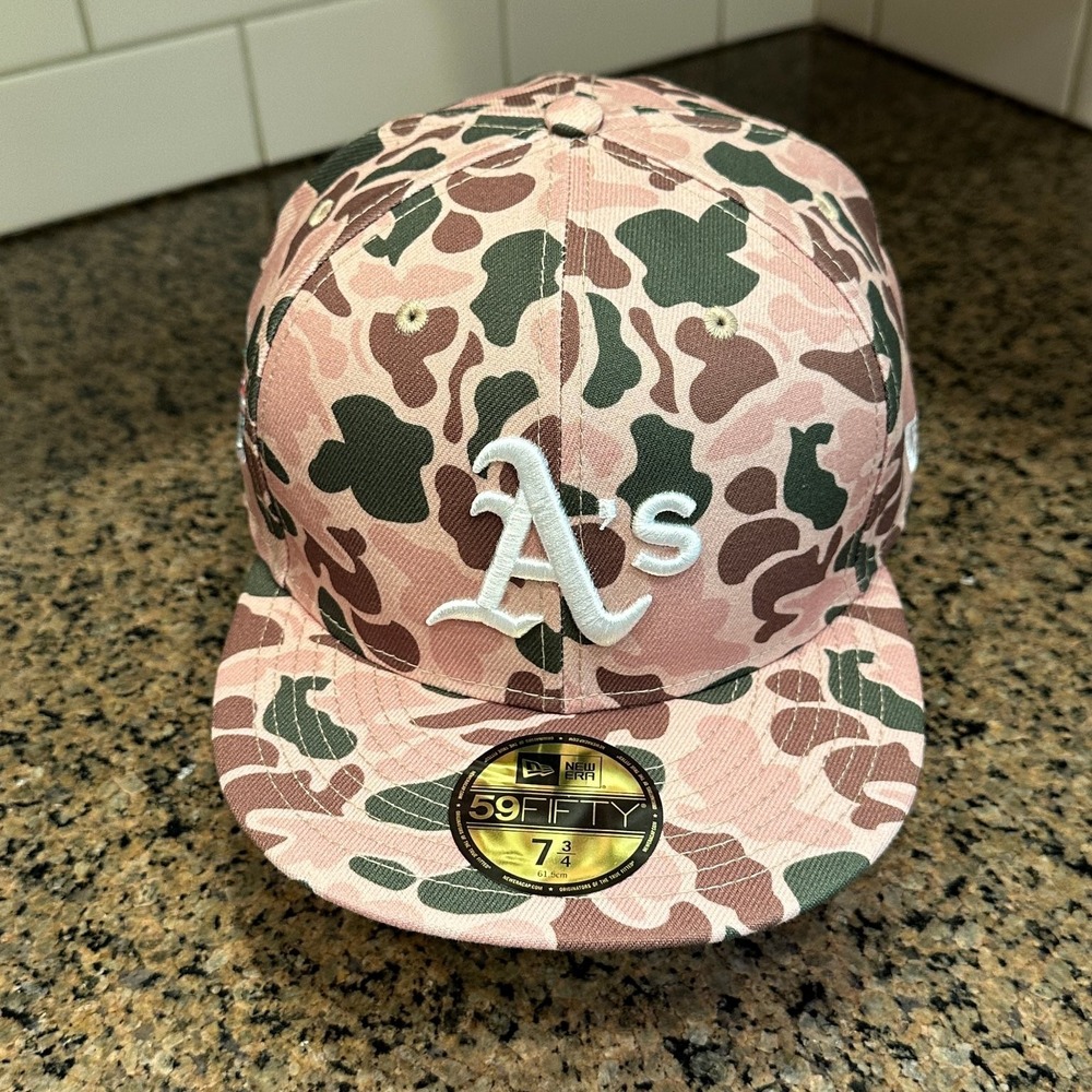 Oakland A's New Era 59FIFTY Hat 7 3/4 Duck Camo Pink 1989 World Series New